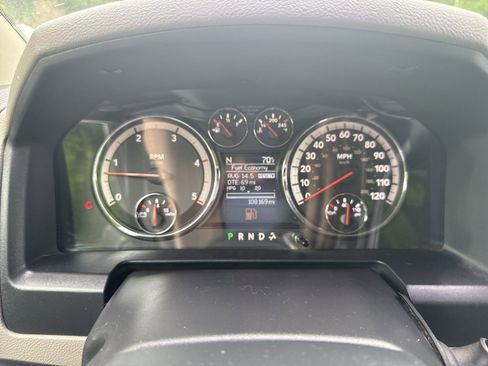 Used 2012 RAM 3500 SLT AWD/4WD image 18