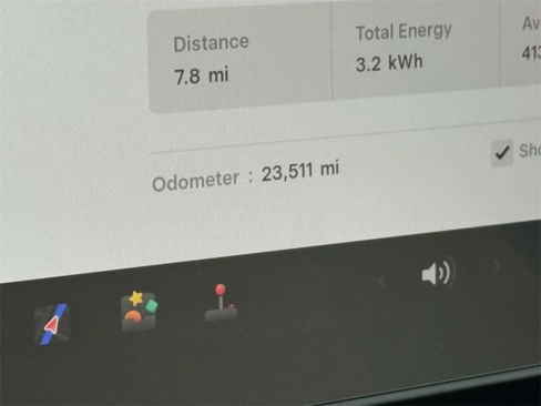 Used 2023 Tesla Model Y Long Range image 31