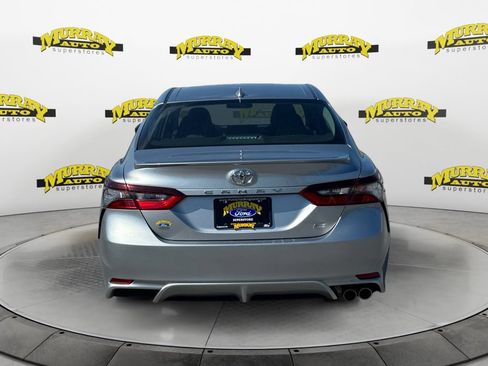 Used 2024 Toyota Camry SE FWD image 4