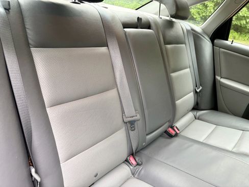 Used 2007 Mercury Montego Luxury FWD image 16
