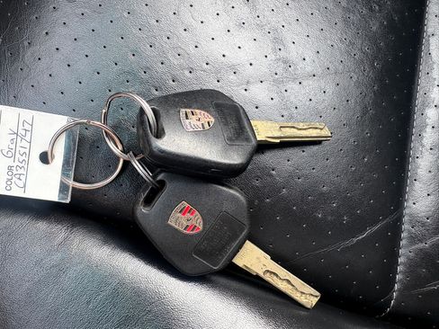 Used 2003 Porsche 911 Carrera image 23