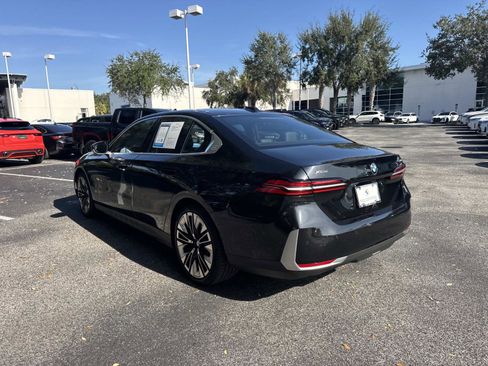 Certified 2025 BMW 530i xDrive image 6