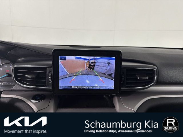 Used 2023 Ford Explorer XLT w/ Equipment Group 202A AWD/4WD image 8