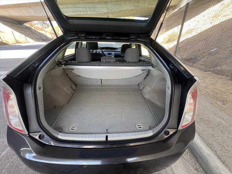Used 2015 Toyota Prius Two FWD image 20
