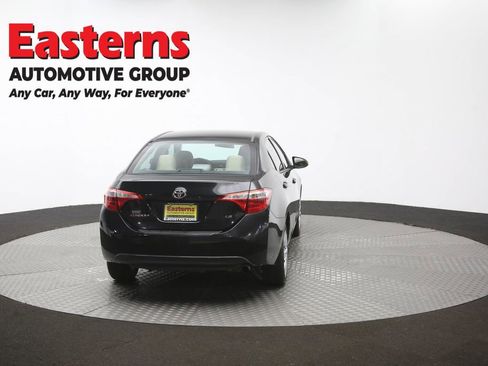 Used 2016 Toyota Corolla LE FWD image 38
