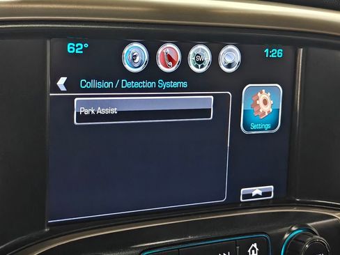 Used 2017 GMC Sierra 2500 Denali w/ Suspension Package, Off-Road AWD/4WD image 44