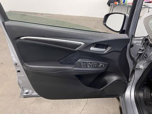 Used 2019 Honda Fit LX image 24