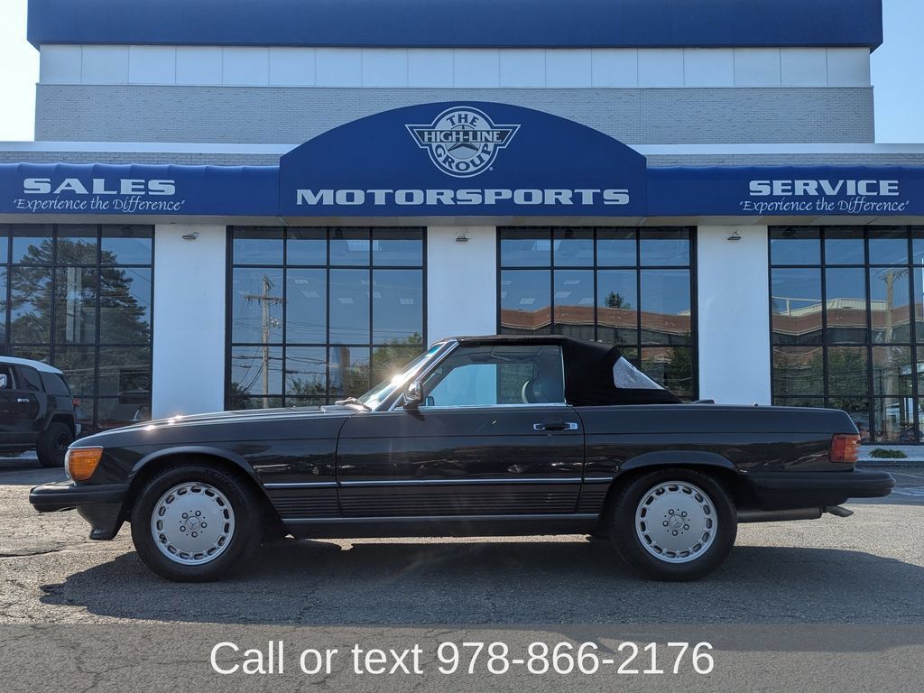 Used 1987 Mercedes-Benz 560 SL image 1