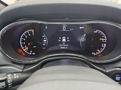 Used 2020 Jeep Grand Cherokee Laredo w/ Quick Order Package 2BN North AWD/4WD image 19