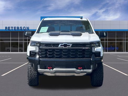 Certified 2026 Chevrolet Silverado 1500 ZR2 AWD/4WD image 9