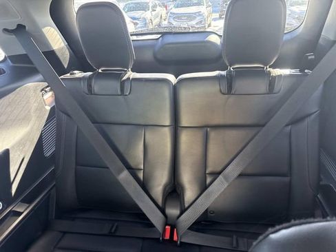Used 2023 Ford Explorer Limited w/ Limited Technology Package image 21