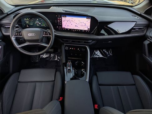 New 2025 Audi Q5 Premium Plus image 5