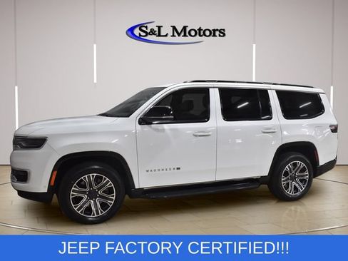 Used 2024 Jeep Wagoneer Series II AWD/4WD image 5