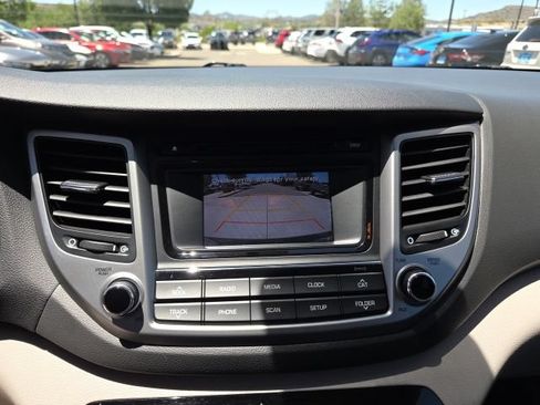 Used 2017 Hyundai Tucson SE w/ SE Popular Package 02 FWD image 32