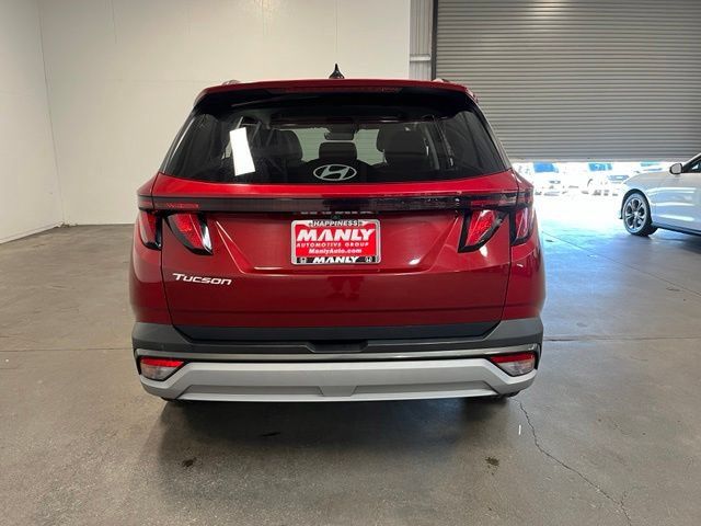 Used 2025 Hyundai Tucson SEL FWD image 4