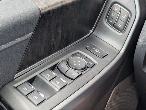 New 2026 Ford F250 Lariat image 25