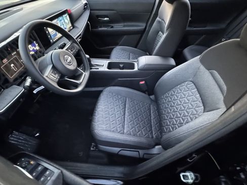 New 2026 Nissan Kicks SV FWD image 15
