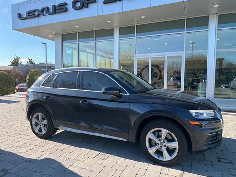 Used 2020 Audi Q5 2.0T Premium w/ Convenience Package image 6
