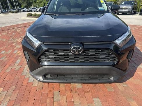 Used 2023 Toyota RAV4 LE FWD image 22