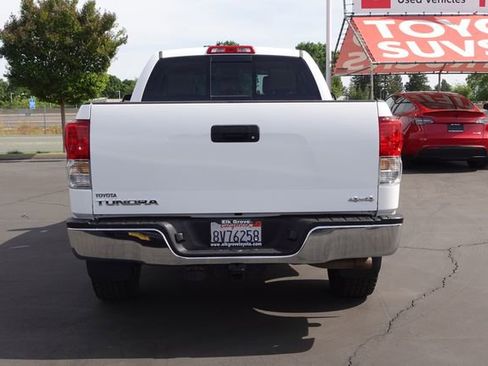 Used 2010 Toyota Tundra 4x4 Double Cab image 9
