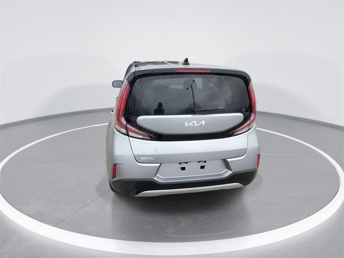 Used 2024 Kia Soul LX w/ Option Group 015 image 7