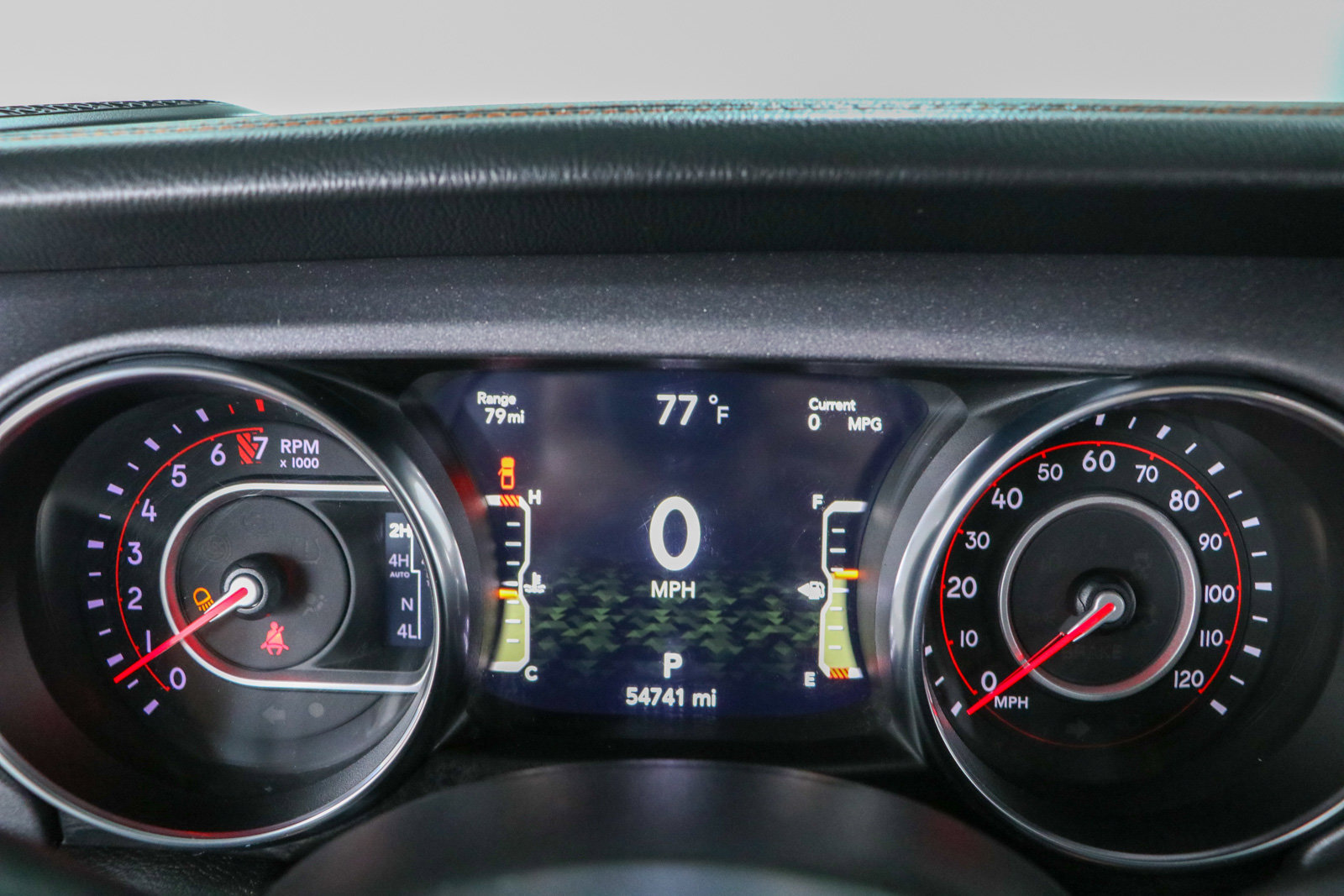 Used 2021 Jeep Gladiator Mojave AWD/4WD image 15