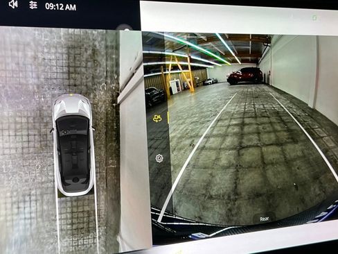 New 2025 Lotus Eletre AWD/4WD image 19