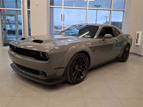 Used 2023 Dodge Challenger SRT Hellcat image 6