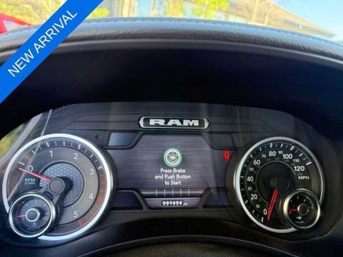 Used 2024 RAM 2500 Laramie AWD/4WD image 12