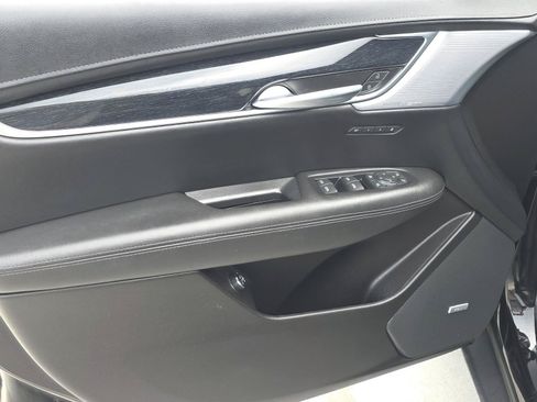 Certified 2024 Cadillac XT5 Premium Luxury FWD image 21