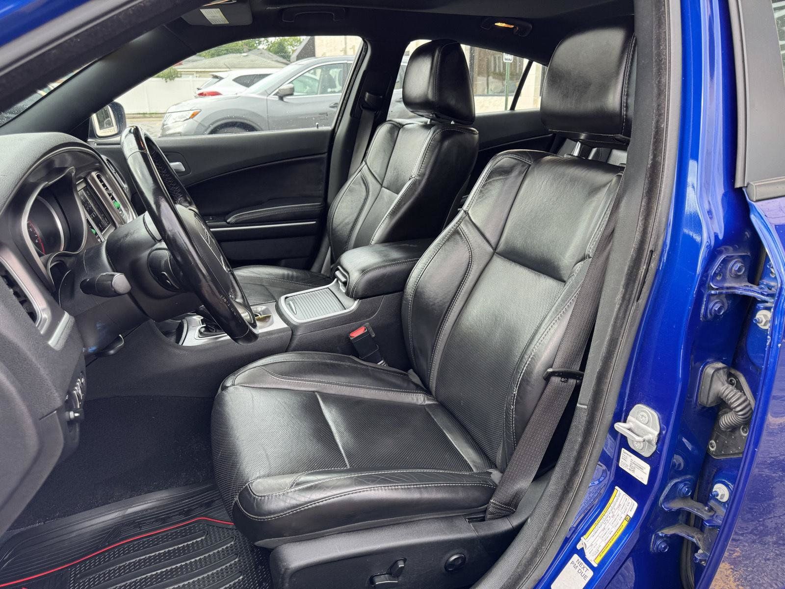 Used 2021 Dodge Charger SXT w/ Leather Interior Group RWD image 22