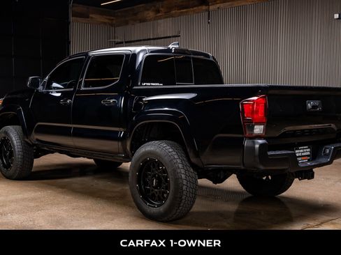 Used 2020 Toyota Tacoma SR5 image 6