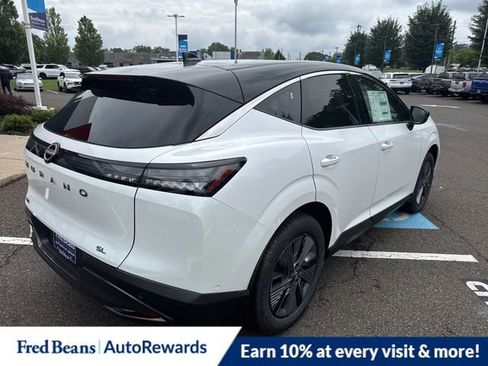 New 2025 Nissan Murano SL image 14