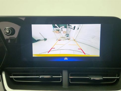 Certified 2024 Chevrolet Trax RS w/ Sunroof Package image 21