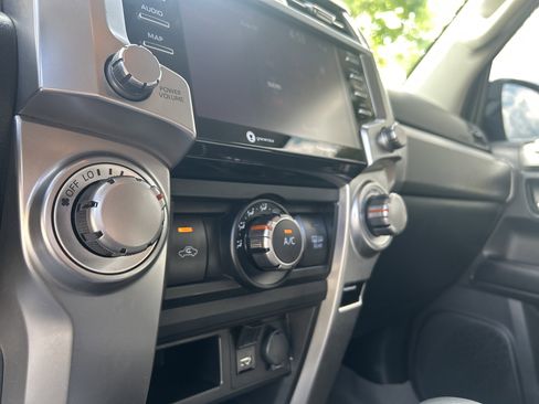 Used 2022 Toyota 4Runner SR5 RWD image 18