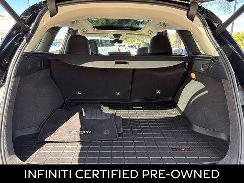 Certified 2023 INFINITI QX50 Luxe FWD image 29