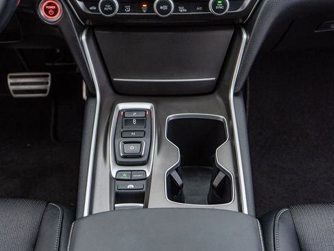 Certified 2022 Honda Accord Sport image 22