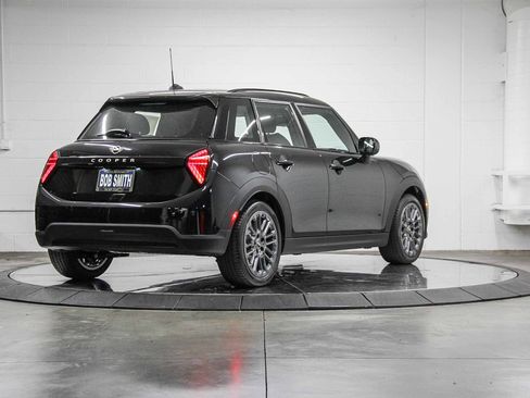 New 2026 MINI Cooper 4-Door Hardtop image 6