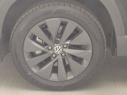 Used 2022 Volkswagen Taos S FWD image 31