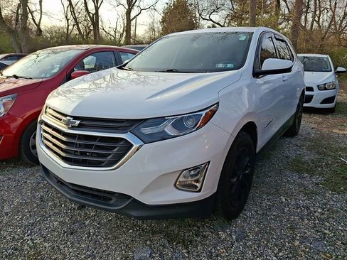 Used 2018 Chevrolet Equinox LT image 3