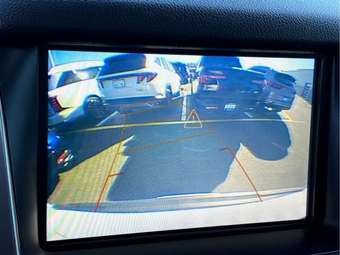 Used 2020 Chevrolet Tahoe LT w/ Luxury Package image 21