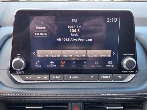 Certified 2023 Nissan Rogue SV image 11