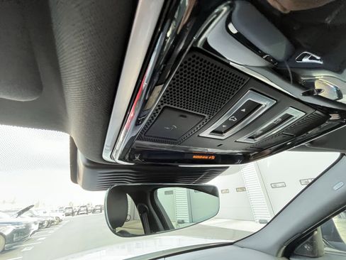 Certified 2024 Land Rover Range Rover Velar Dynamic SE image 22