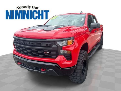 Used 2025 Chevrolet Silverado 1500 Custom Trail Boss AWD/4WD image 1