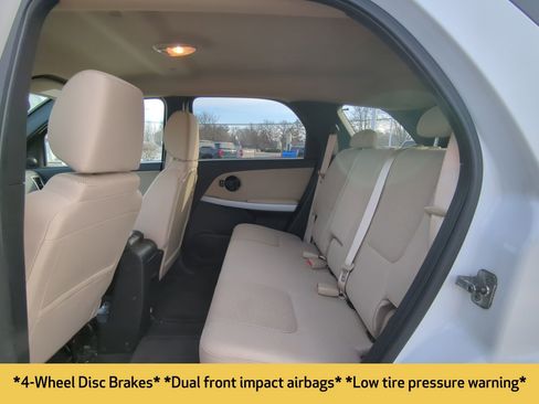 Used 2008 Pontiac Torrent Base w/ Preferred Package image 11