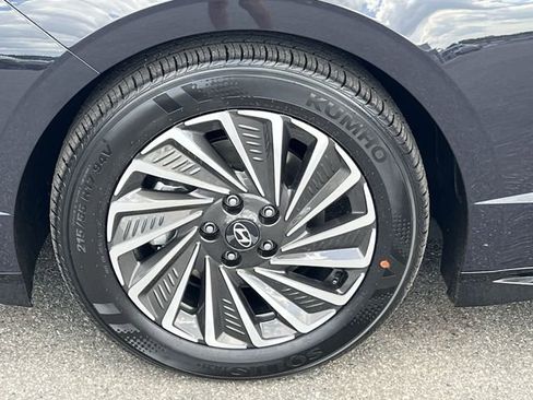 New 2026 Hyundai Sonata SEL FWD image 36