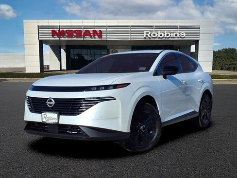 Certified 2025 Nissan Murano SV image 1