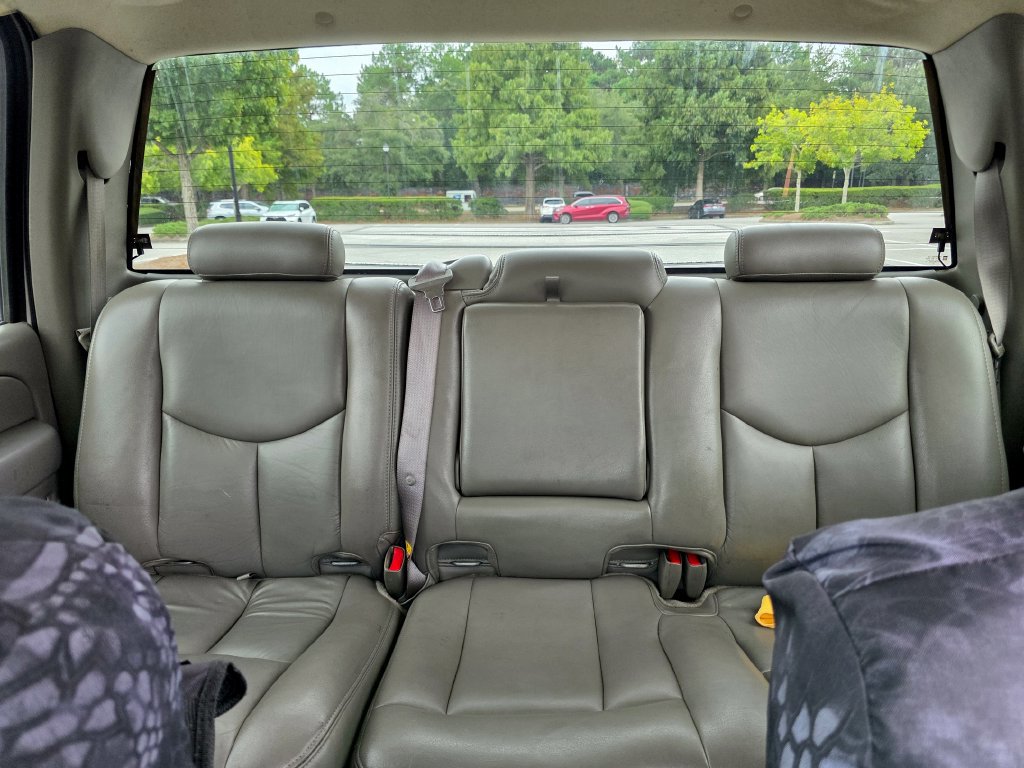 Used 2006 Chevrolet Silverado 2500 W/T w/ Skid Plate Package AWD/4WD image 20