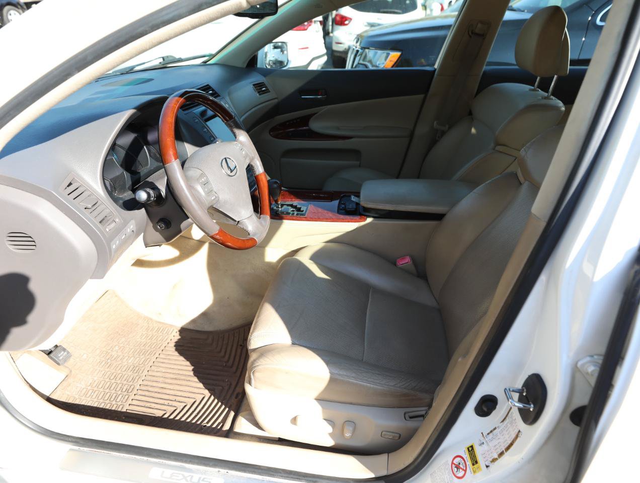 Used 2006 Lexus GS 300 AWD w/ Preferred Accessory Pkg image 16