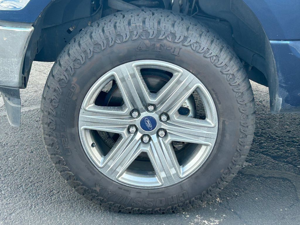 Used 2018 Ford F150 XLT AWD/4WD image 12